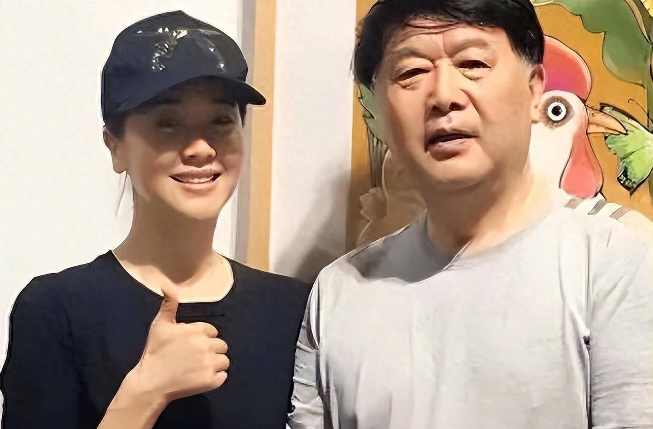 人前正经人后疯狂,背靠"大佬"上位,"风流浪姐"左小青现形记_姜文