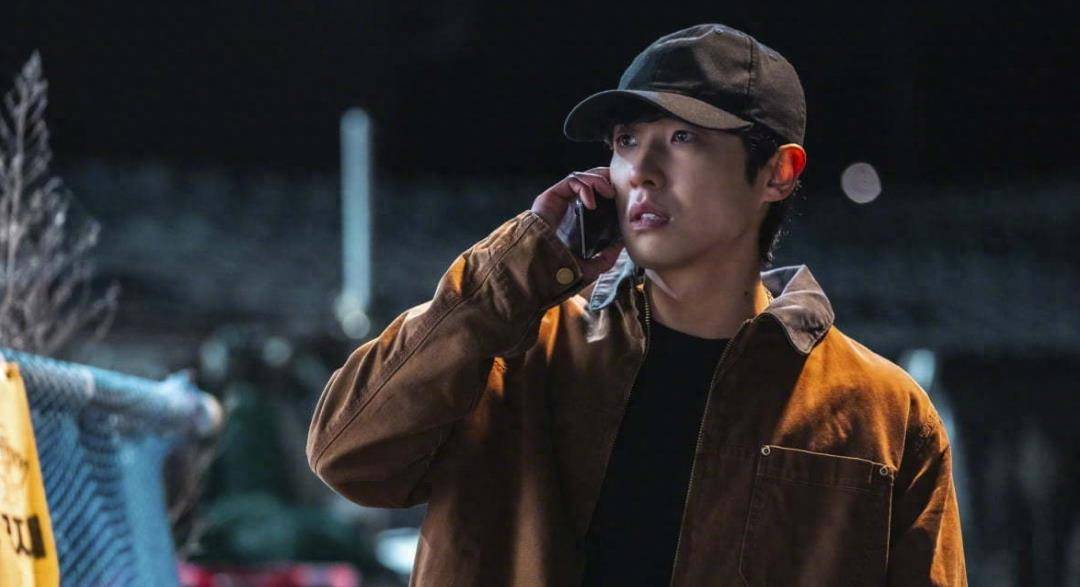 女生_金顺_顶楼