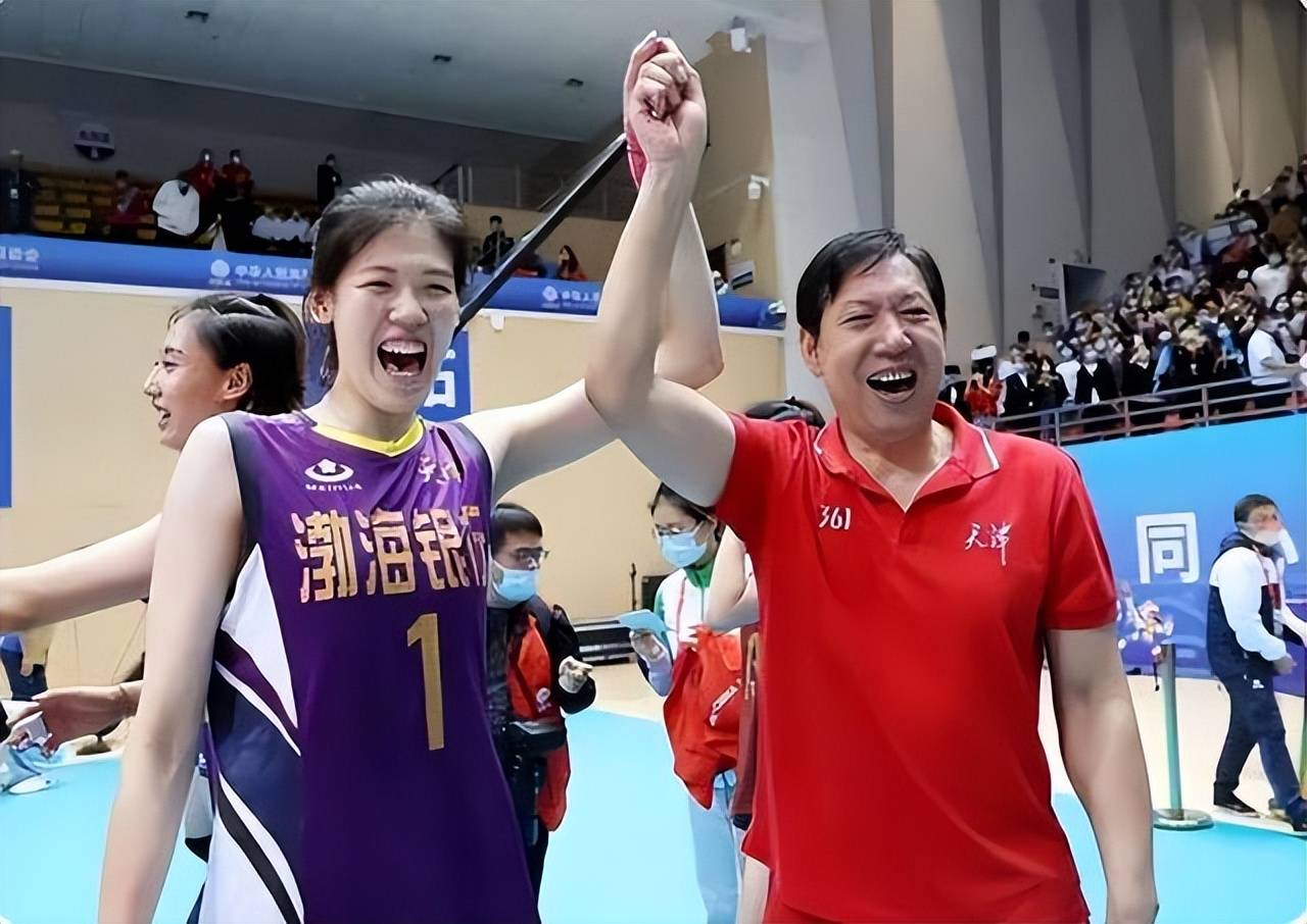 蔡斌如果下课 新教练人选 会是朱婷恩师郎平或李盈莹伯乐王宝泉吗