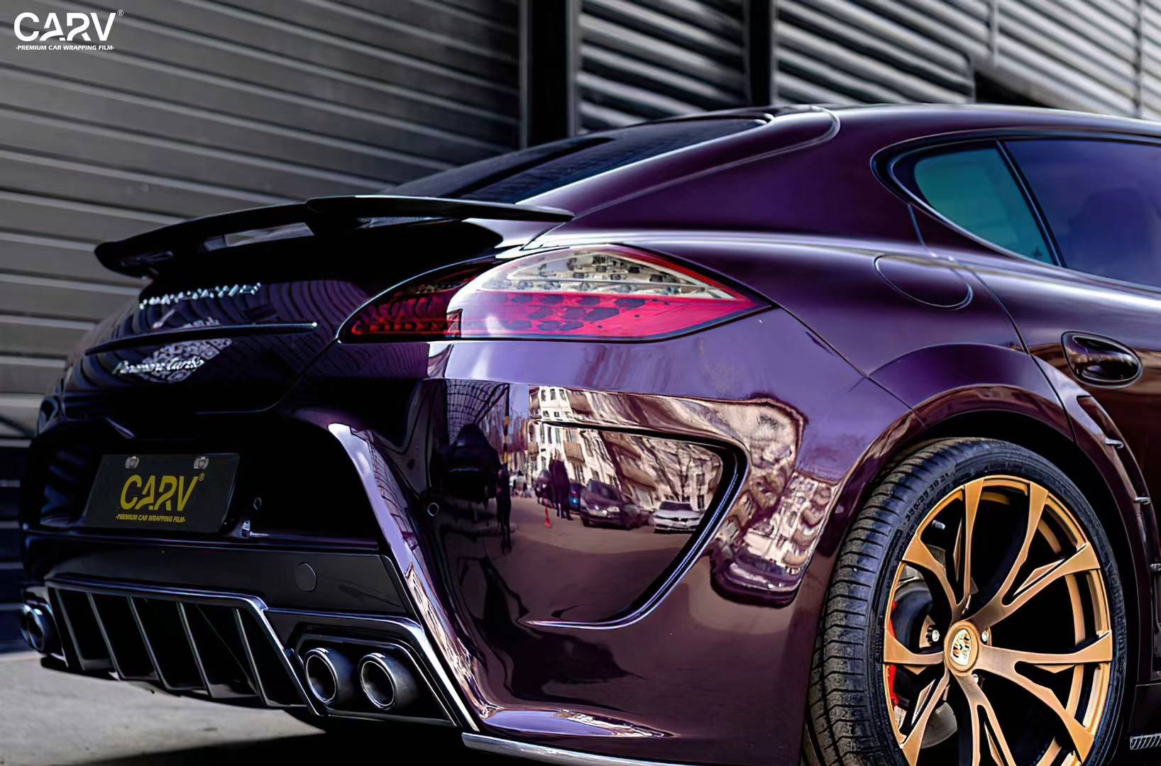 帕拉梅拉turbo卡孚改色膜白金紫水晶,散发浓郁深邃魅力的深紫色_搜狐