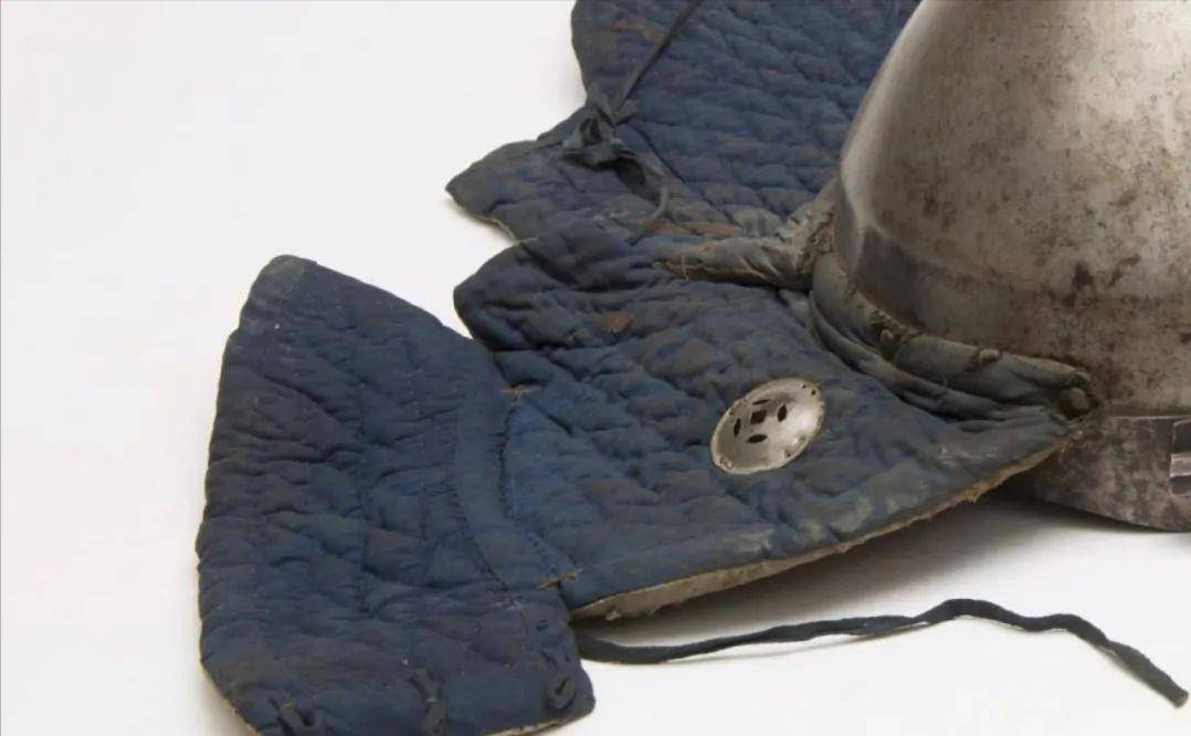 明朝军队的棉甲,从明初使用到明末,并被后金所沿用_绵甲_棉花_铁甲