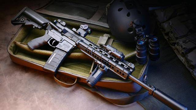 美制m4卡宾枪在设计上都有哪些亮点?_轻武器_使其_特点