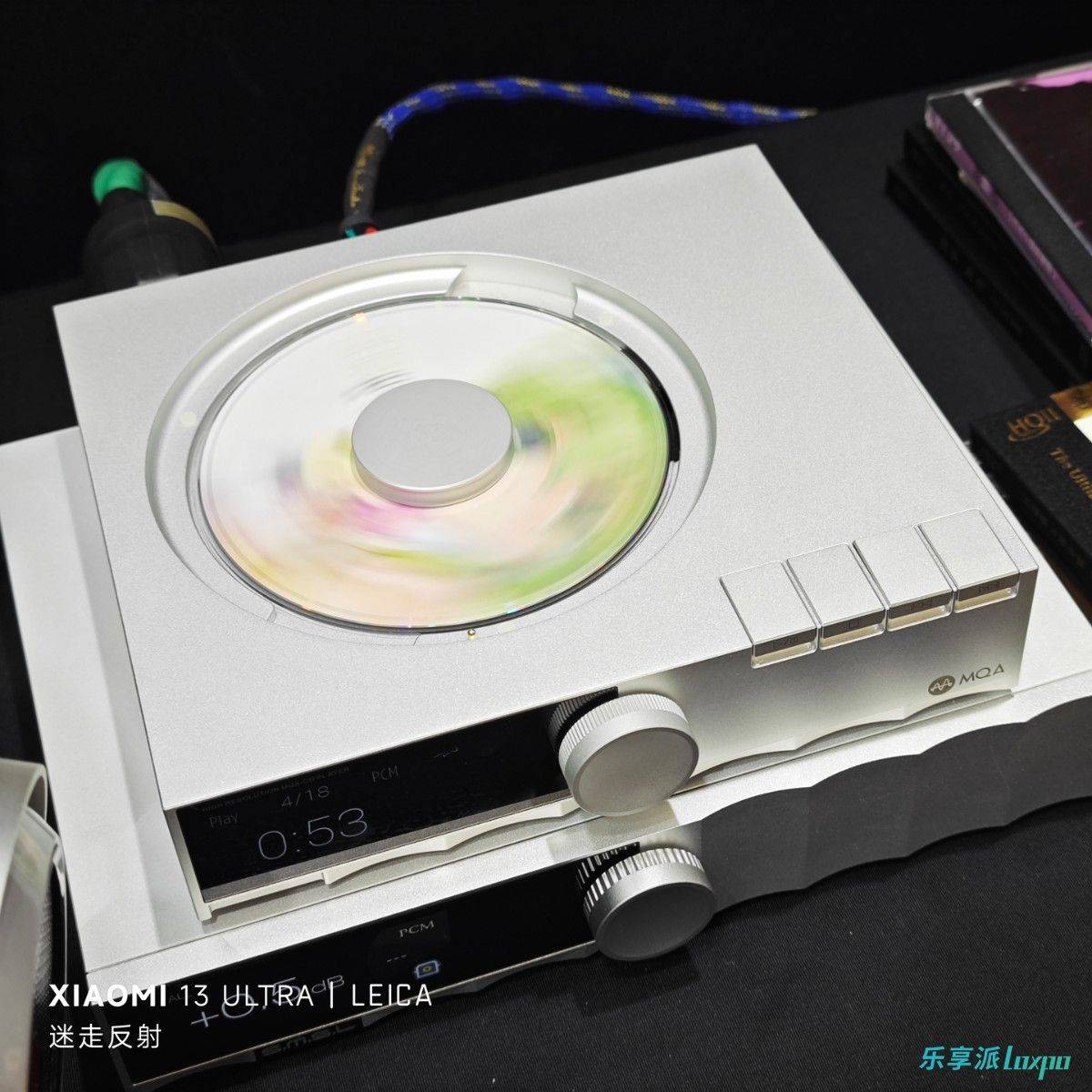 双木三林也发布了支持mqa-cd的pl200台式cd机,采用了上开盖换碟结构