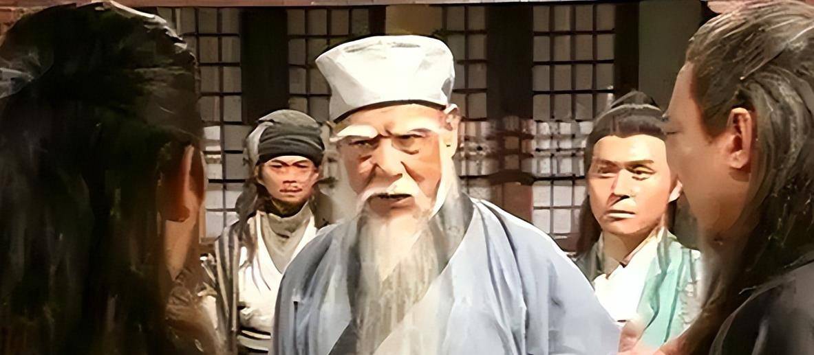 金庸武侠中,扫地僧为何后来销声匿迹,看看乔峰对他做了什么?