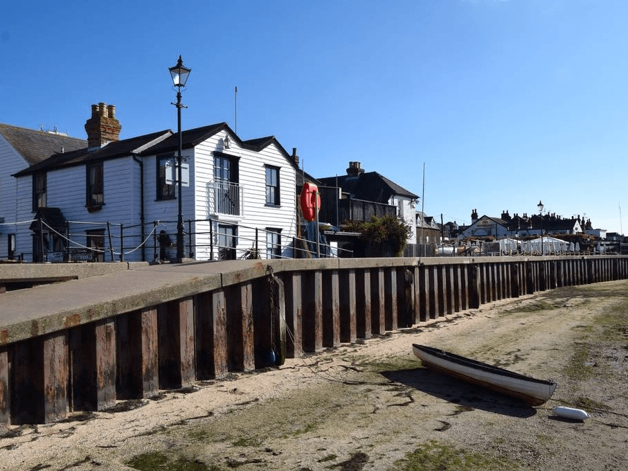 英国埃塞克斯郡小渔村风景如画 阳光明媚搜狐大视野搜狐新闻