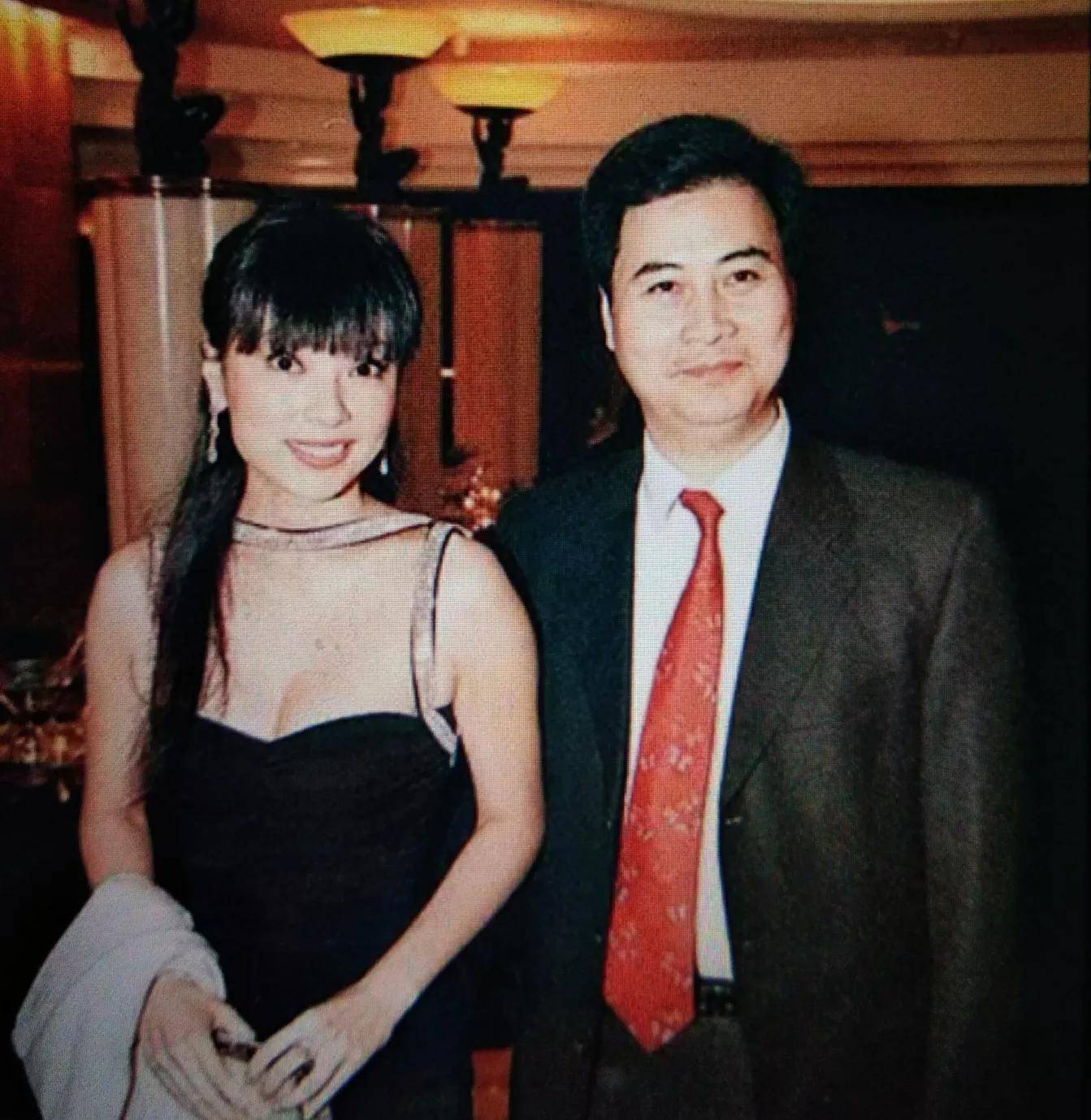 她被称为"最美郭芙"前半生经历完美复制"郭芙"两次豪门梦破灭_傅明宪