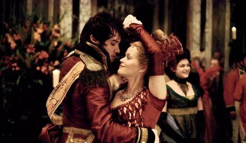 司汤达的《红与黑》:大革命的失败,挥之不去的专制,暴政和奴性_权力