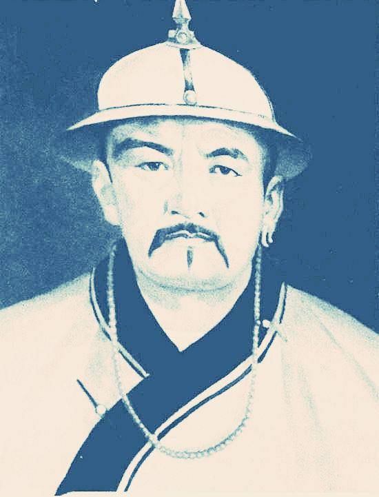 康熙一生最大的敌人,被誉为"半人半神",他死后康熙激动下跪_噶尔丹_准