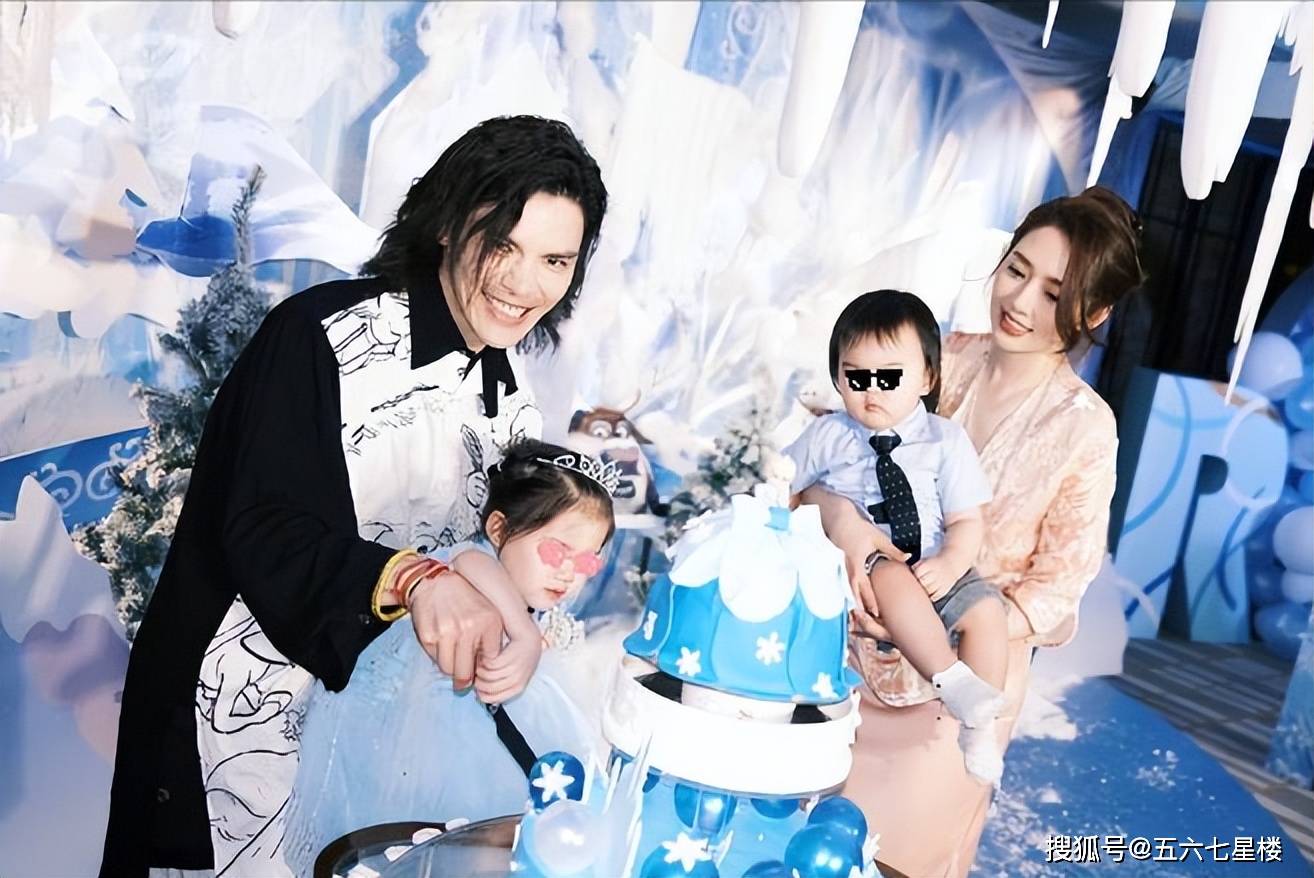 向佐郭碧婷布置冰雪奇缘主题为女儿三岁生日庆生!与国庆同庆!