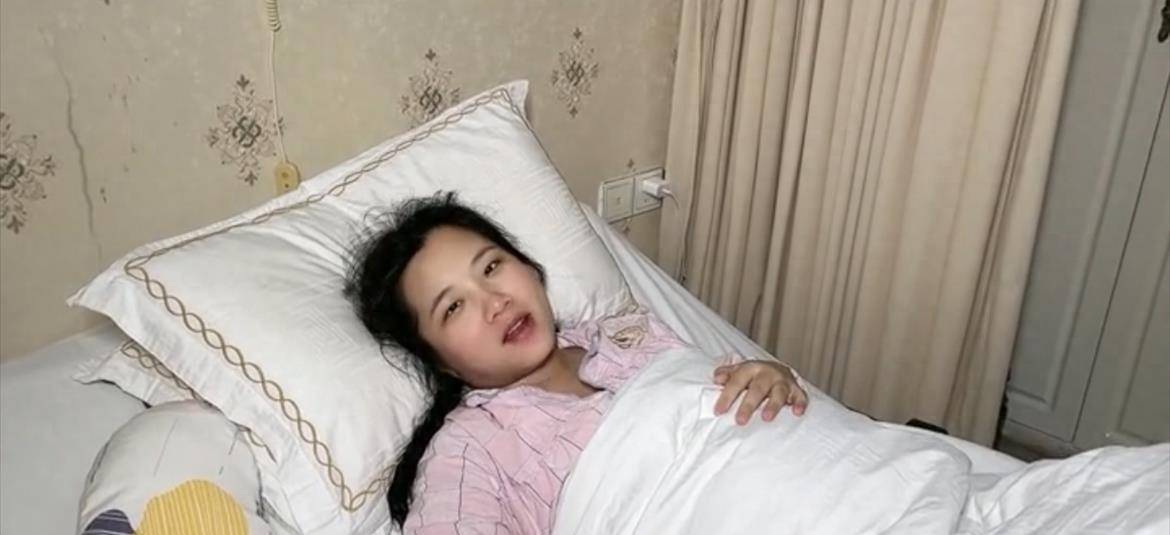 网红陈三废姐姐诞下男婴,婆婆眼含泪水完全不开心,却被嘲是戏精_陈婷