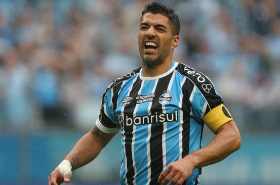 充满父亲尊严的爆发性攻击在海外引起关注_苏亚雷斯_视频_效力