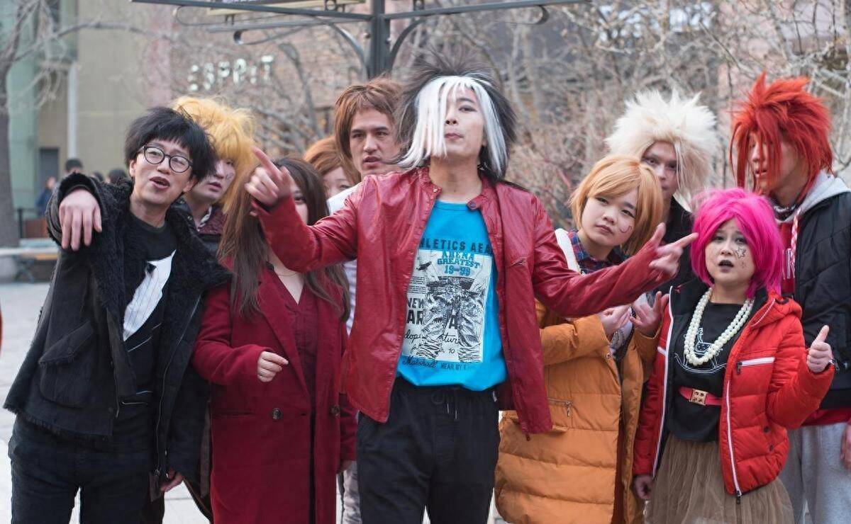 nba球星巴特勒新赛季杀马特发型曝光,队友笑出眼泪,反差萌!