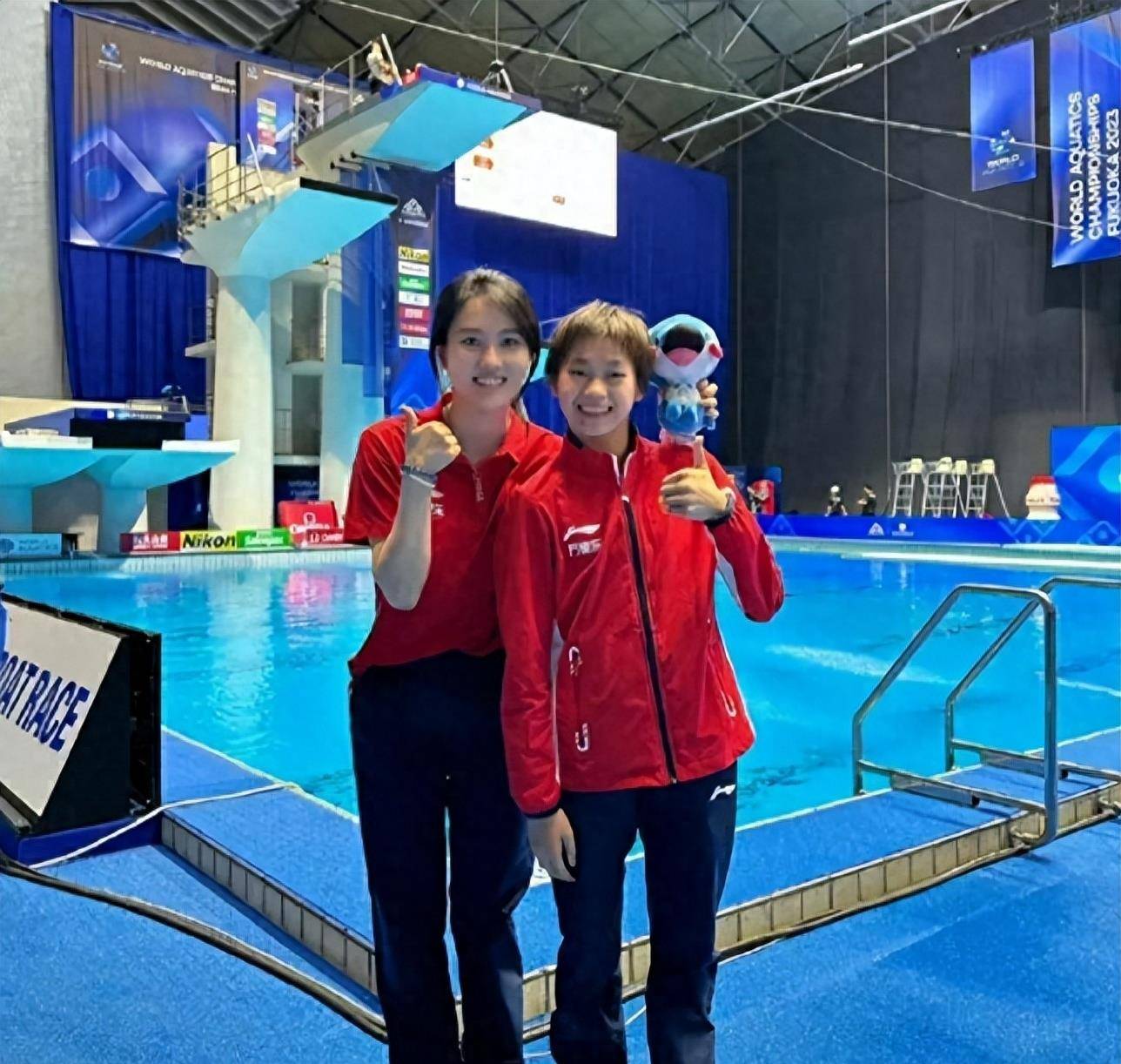 全红婵为陈教练介绍男朋友,陈若琳帮全红婵搞定207c_跳水_赛场_人生