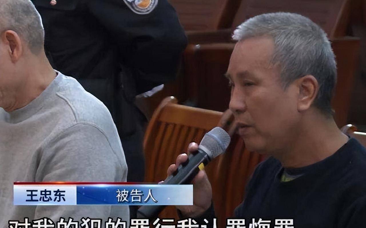 手下,2011年的时候,黄鸿发花15万,找人将他升职为昌江县公安局副局长