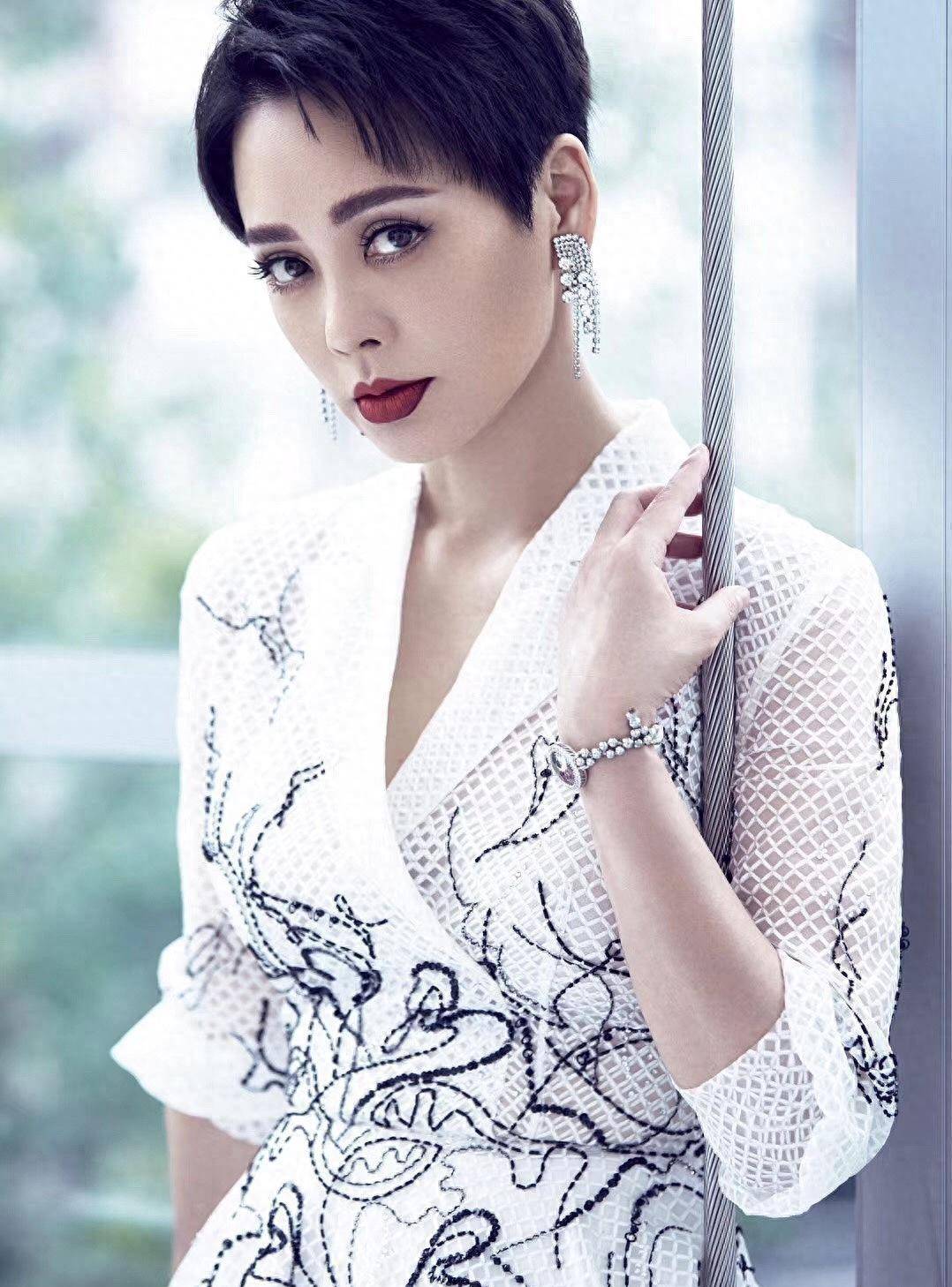 演员宁静:两段失败的婚姻,让她不再执着于爱情