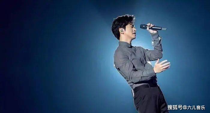 著名歌手李健音乐节上分享了年轻人的心声_生活_祝福_毕业