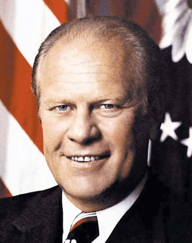 美国总统在航空母舰上险些喂了鱼,63年后一航母以他的名字命名