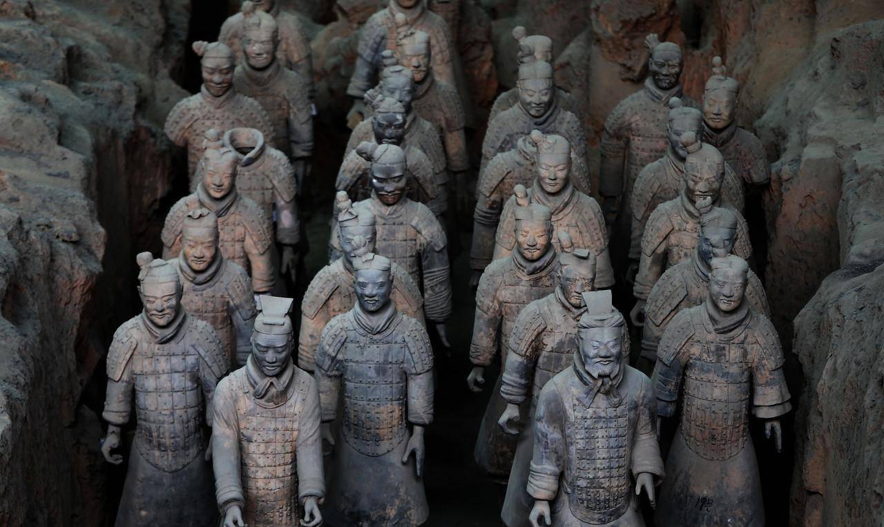 二十世纪考古史上最伟大发现:近距离直击秦皇陵兵马俑,震撼人心_图片