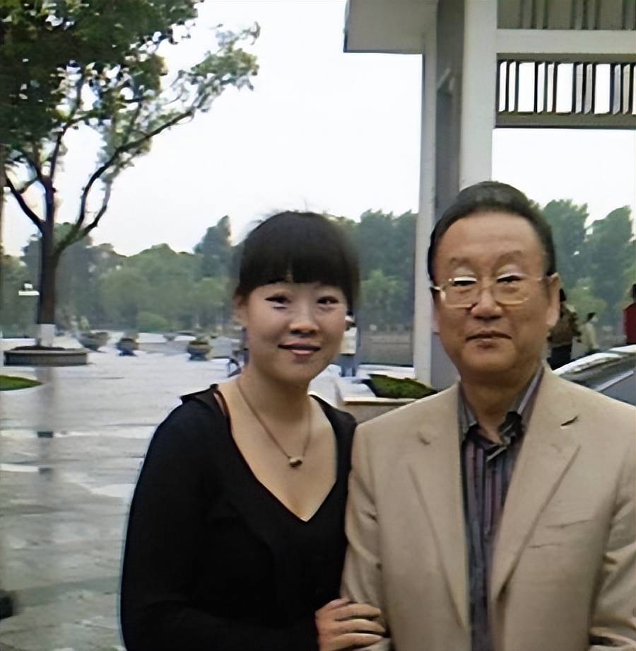 蒋大为的妻子张佩君:与丈夫结婚49年,风雨相伴有辛酸有眼泪_生活_演出