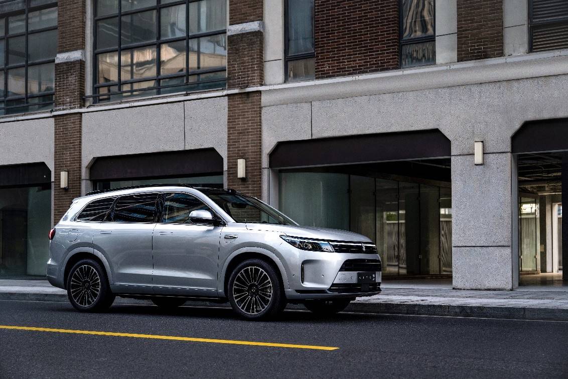 问界新M7第二轮购车权益政策_问界_问界新M7大定销量超过6万单