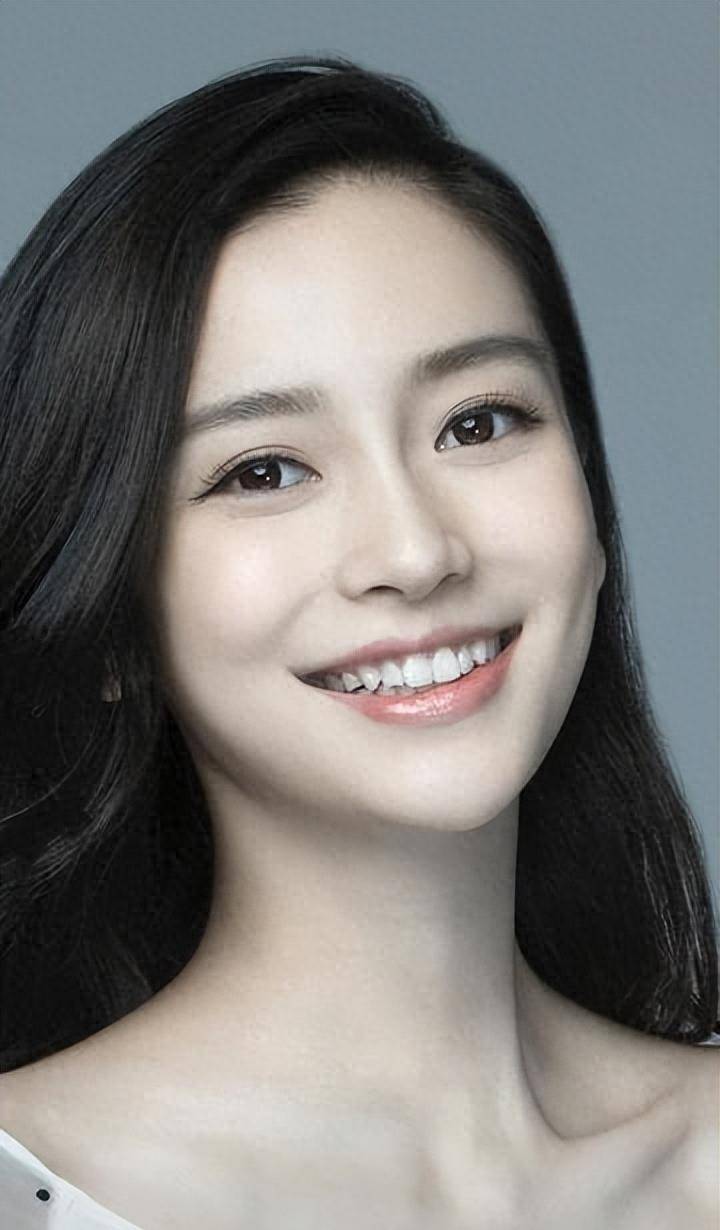 离婚不是没有原因,黄晓明国庆往家里赶,angelababy却在外贪玩_杨颖