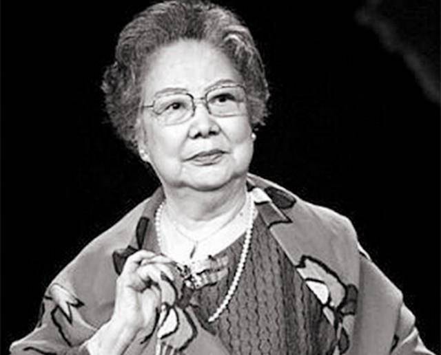 她是杜月笙大女儿,2017年回国才知道,父亲早已预言丈