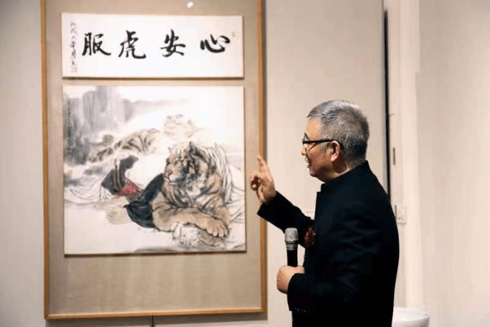 【艺术简历】张智栋中国美术家协会会员第十一届上海美术大展评审委员