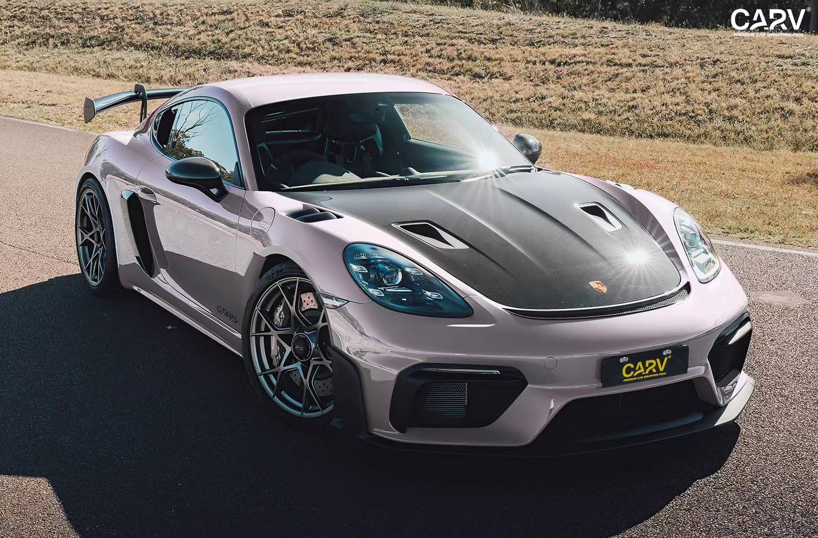 保时捷gt4rs卡孚改色膜白金曼塔紫,温柔如奶油的灰紫色_搜狐汽车_搜狐