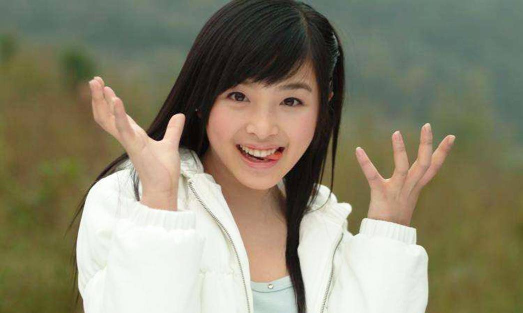 从此以后张含韵就成了"优酸乳女孩".