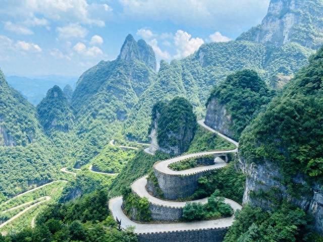 黄山 黄石 - Genspark