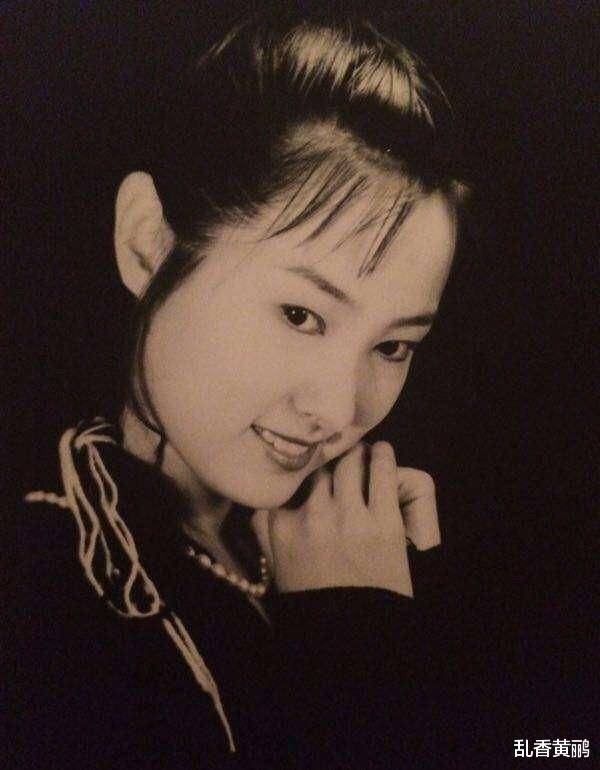 87《红楼梦》这四个女孩,和陈晓旭犹如孪生姐妹,傻傻分不出_林黛玉