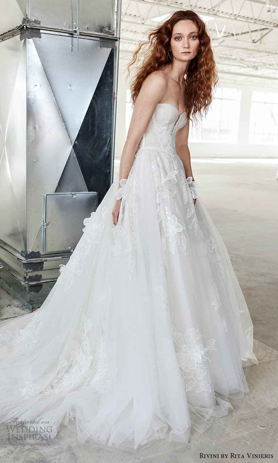 rivini by rita vinieris 2024 春季婚纱系列 融合传统与现代优雅轻松