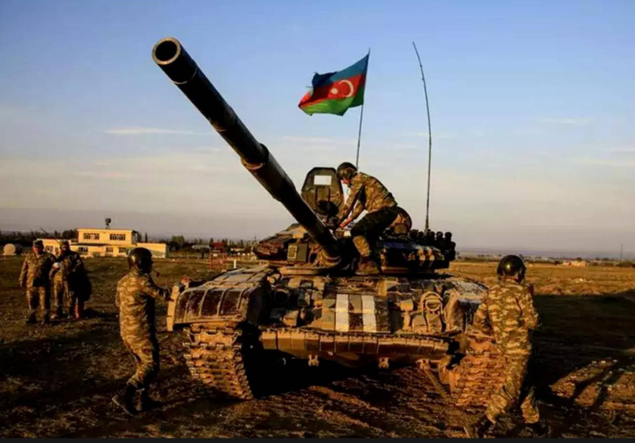 面对阿塞拜疆大军压境,居然还想抱美国大腿