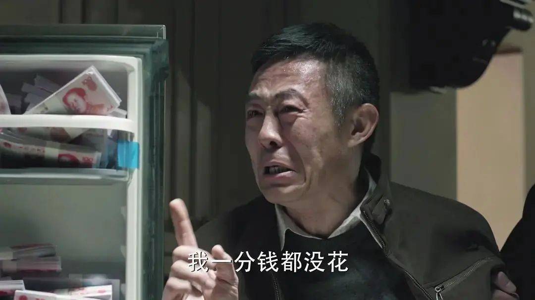 豆瓣上《冲出亚马逊》的评分是6.6分,并不算高,但这部电影却影响甚广.