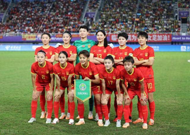 亚洲杯冠军功臣唐嘉丽和肖宇仪并未进入中国女足的大名单.