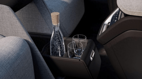 沃尔沃EM90工信部照片曝光,预计定价80万元 沃尔沃EM90工信部照片曝光,预计定价80万元