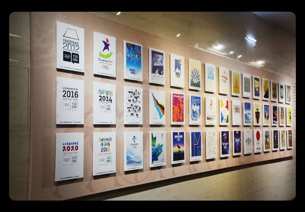 【藏品故事】1988年汉城奥运会海报_火炬_象征_雅典