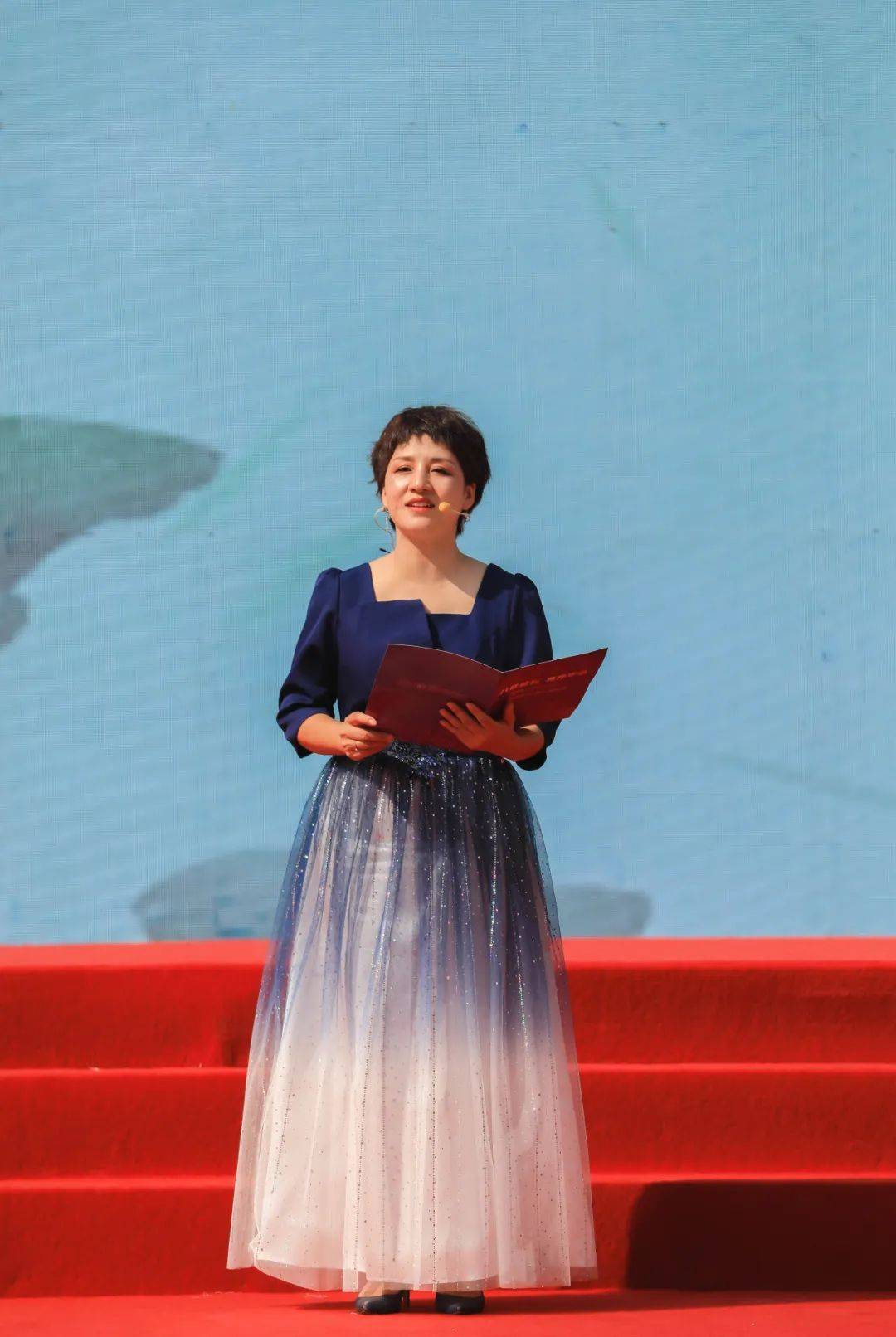 八秩风华硕果迎枝二十七中青春正盛语文组老师们的