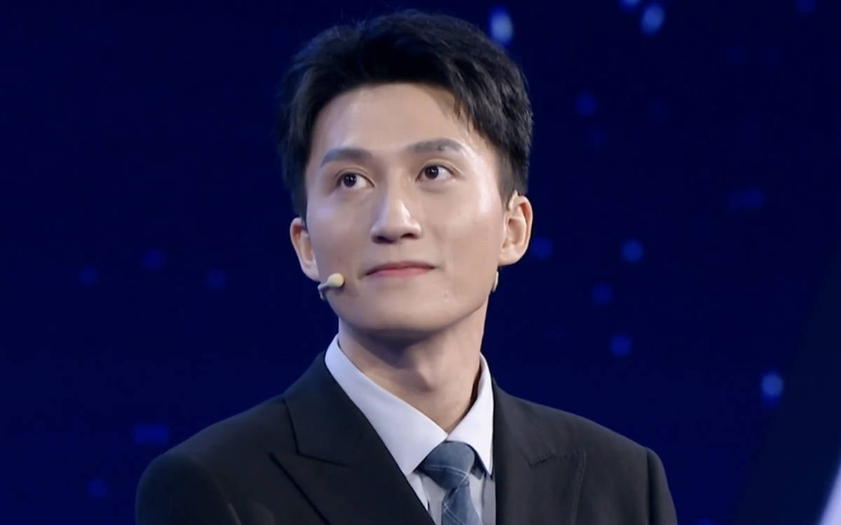 《2019主持人大赛》就发掘了一大波地方台优秀的老兵,田靖华,冯硕,刘