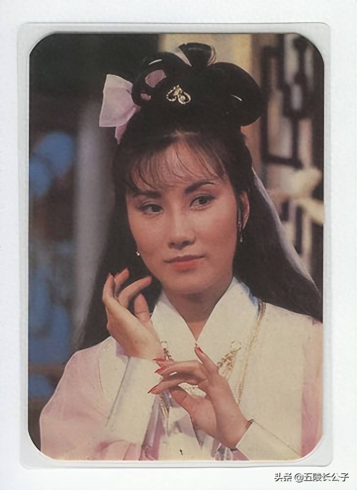 在这部电视剧中饰演赵敏的是无线电视镇台之宝汪明荃.