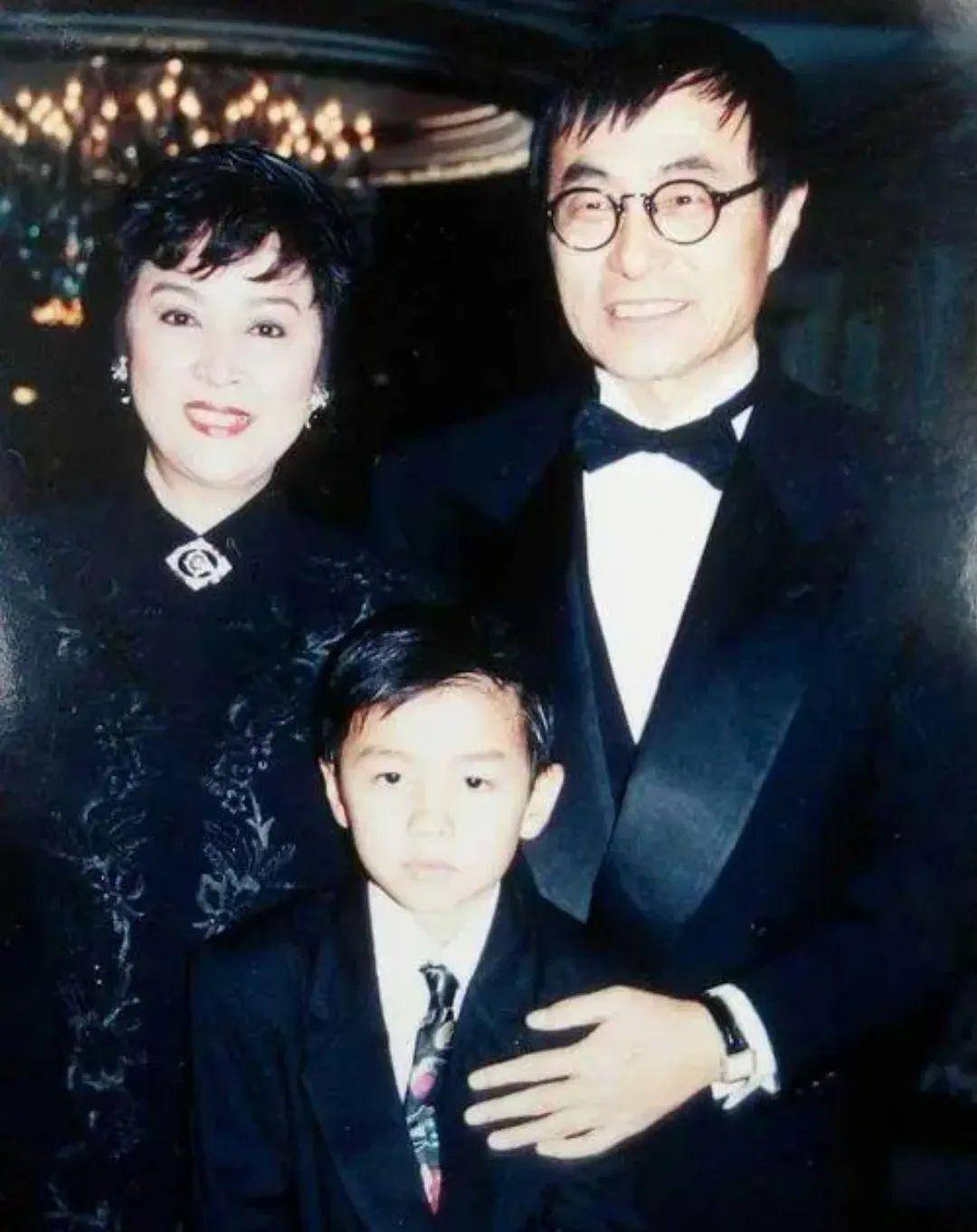 刘家昌曝前妻争家产,20亿自己只得十分之一现金,指控甄珍偷漏税_房子