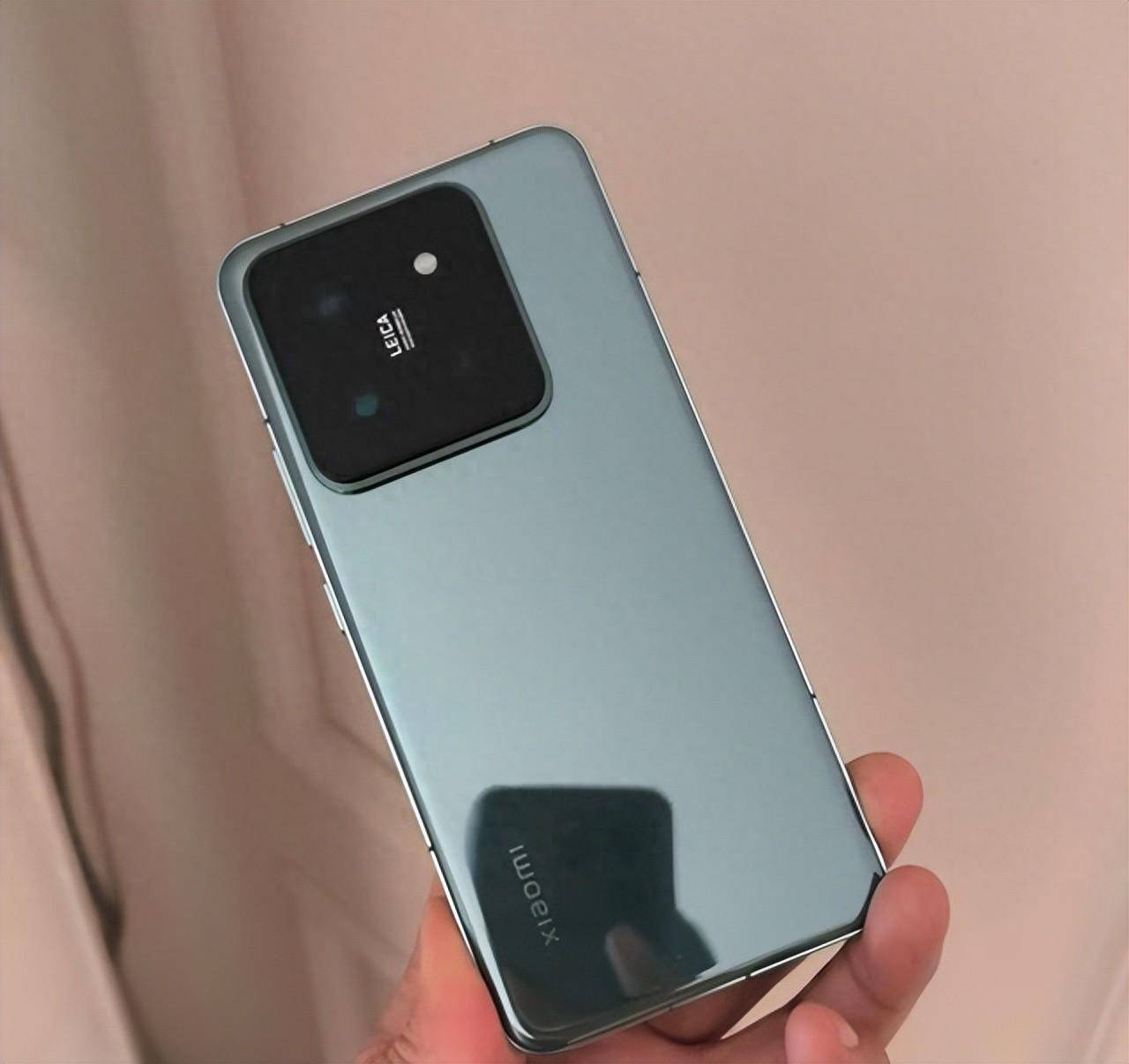 小米14怎么样？小米14开箱体验评测_搜狐网