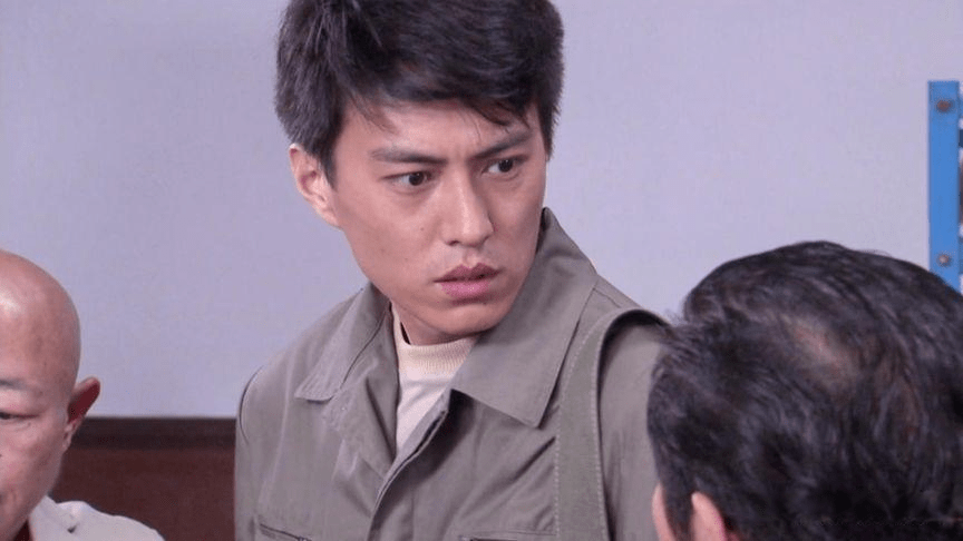 《青春不言败》,靳东演绎励志传奇_生活_观众_电视剧
