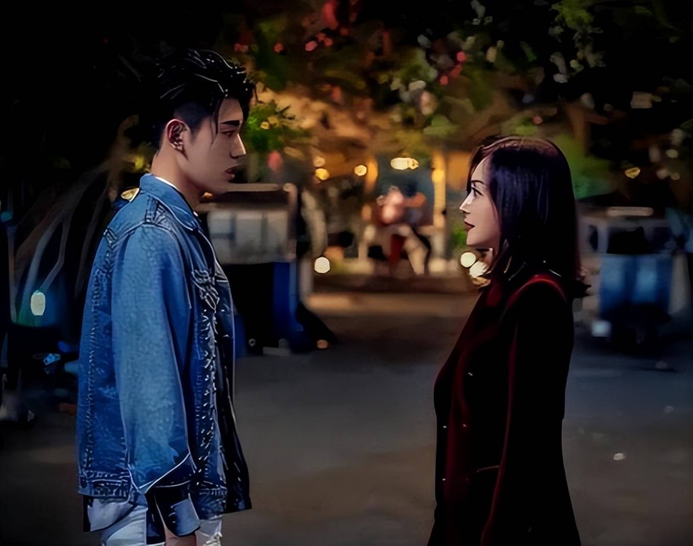 秦岚与王子异新剧曝光:不老女神与年轻演员的火花碰撞!