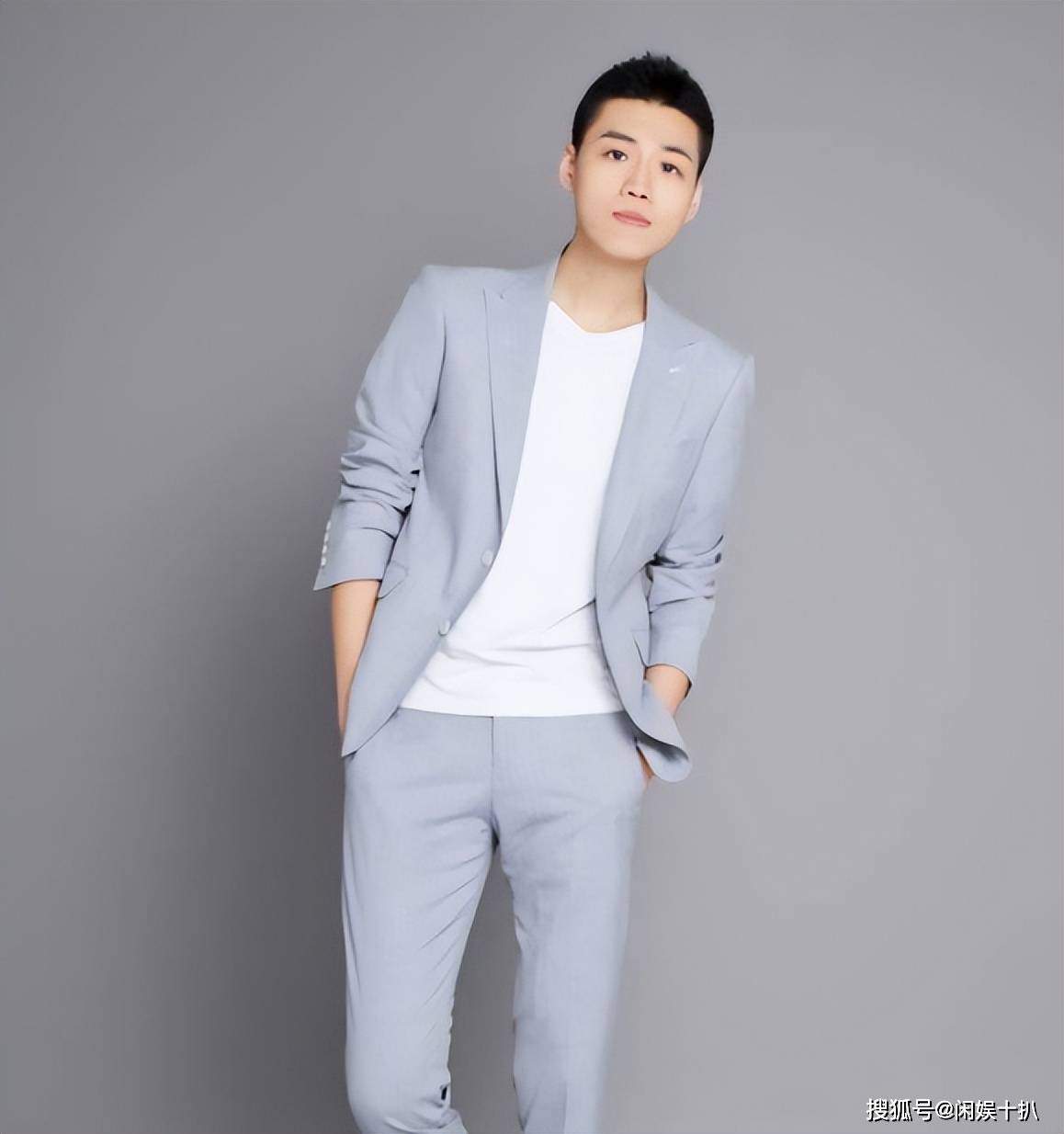 主持人刘仲萌:一路走来有艰辛,他是家人眼中的"暖男"_工作_新闻_上海