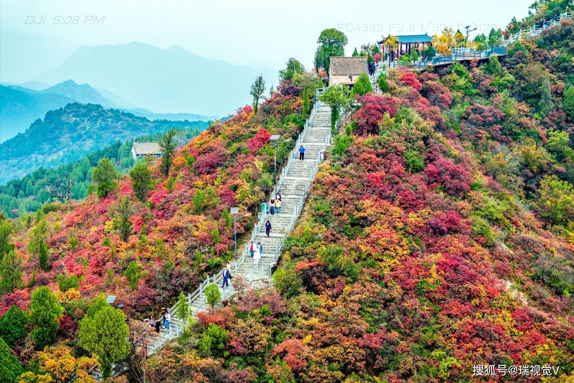 柏尖山风景区简介图片