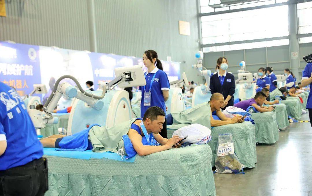 秀域智能护航成都马拉松,跑者们直夸提升了赛事幸福指数!