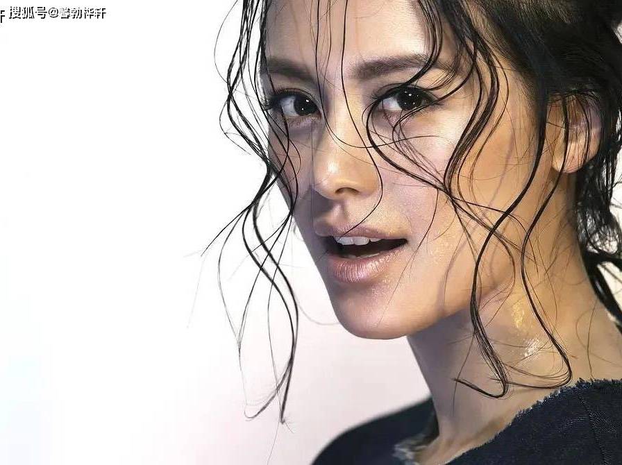 “央视亲女儿”王力可，用坚韧与热情成为演艺圈常客_影响力_角色_演出