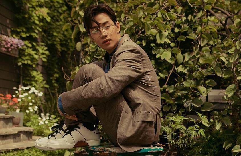 导演采访:透露女艺人勾心斗角,请张艺兴另有原因_节目_嘉宾_张子枫