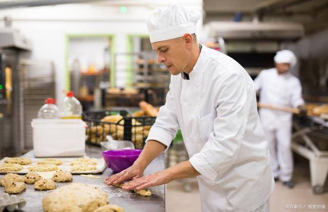 中式面点师资格证怎么考?报考条件门槛有哪些?_证书_鉴定中心_相关